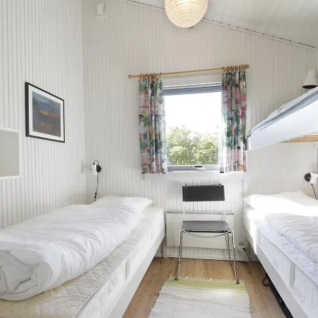 Bridgette - 100m From The Sea In Funen By Interhome *