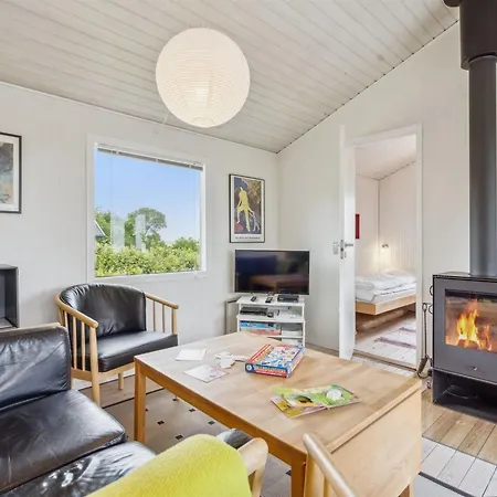 Bridgette - 100m From The Sea By Interhome Tranekaer