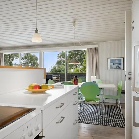 Holiday home Bridgette - 100m From The Sea By Interhome *